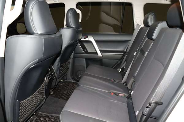 2023 Toyota Landcruiser Prado VX GDJ150R
