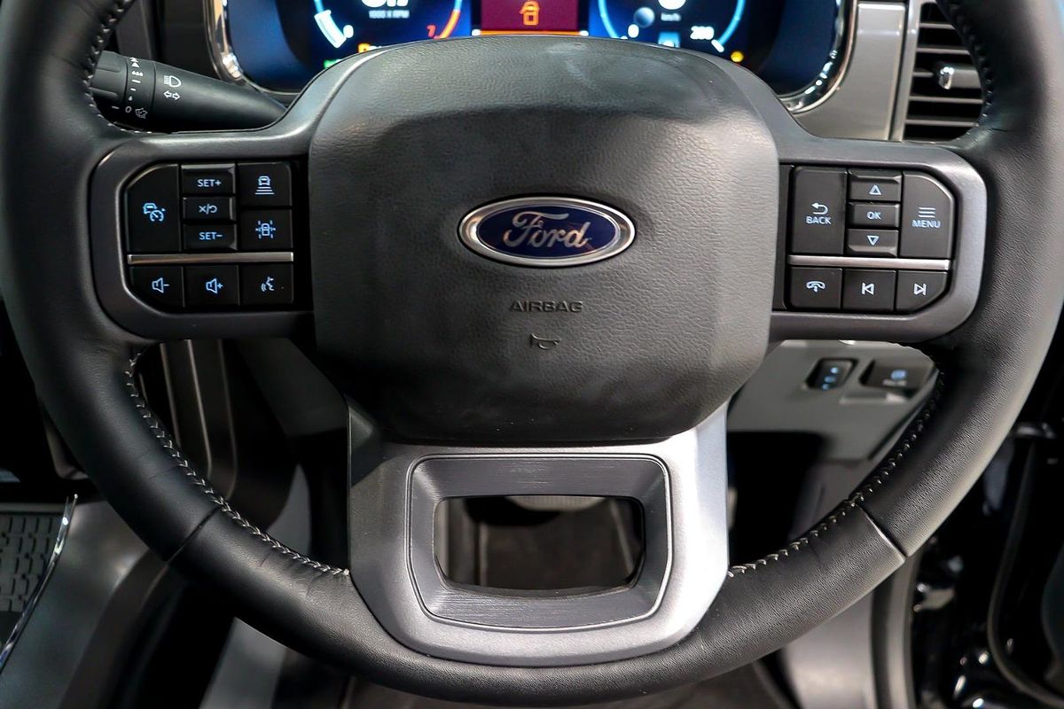 2024 Ford F-150 Lariat 4X4 LWB