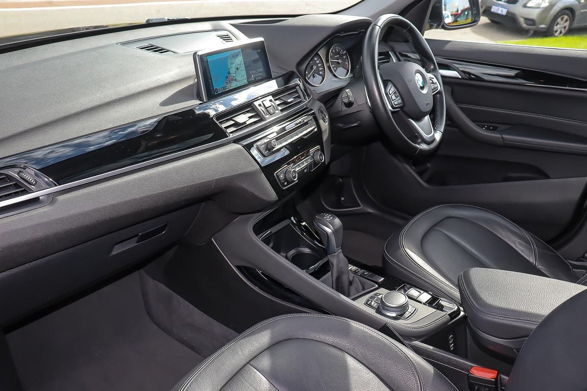 2018 BMW X1 sDrive20i F48