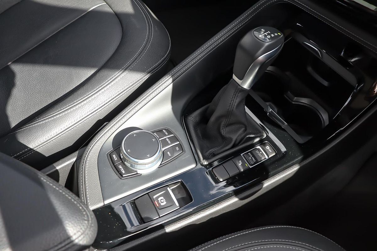 2018 BMW X1 sDrive20i F48