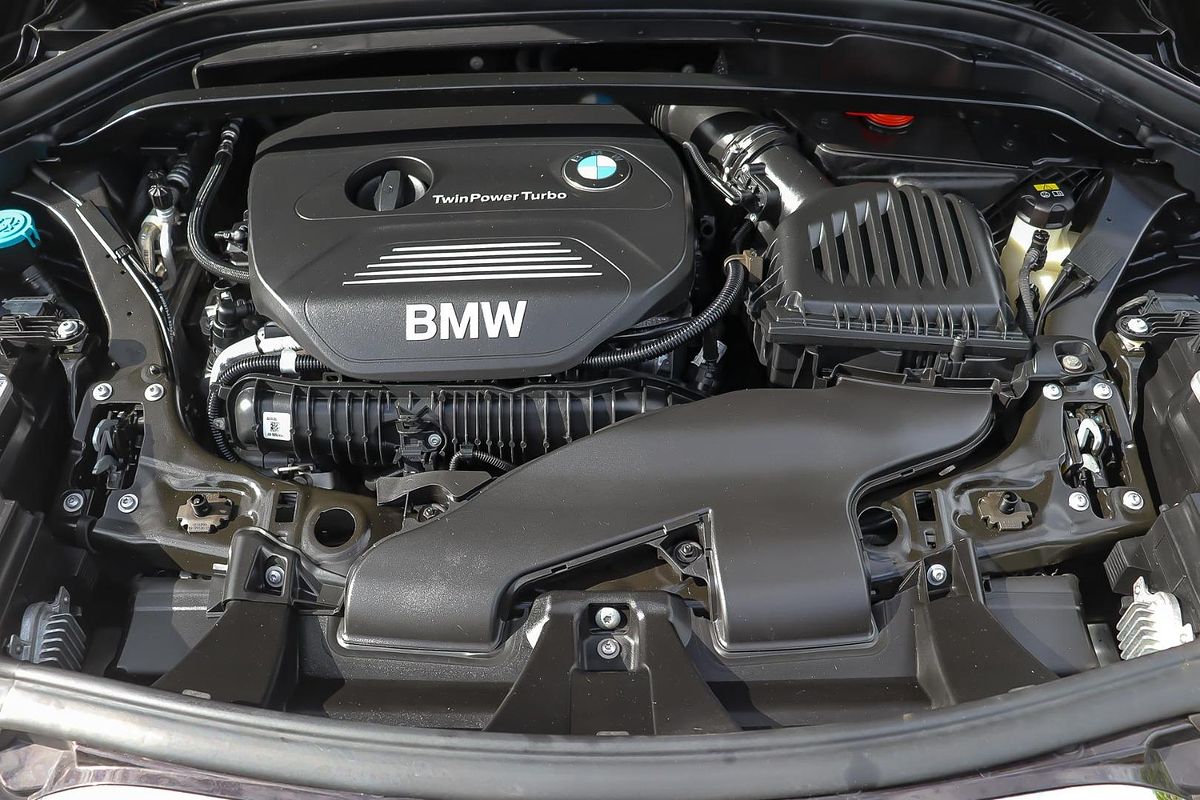 2018 BMW X1 sDrive20i F48