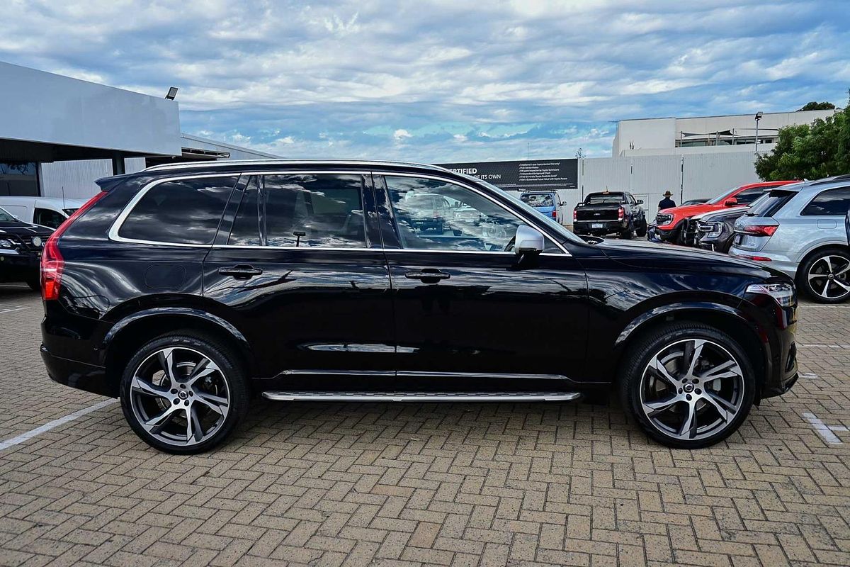 2018 Volvo XC90 T6 R-Design