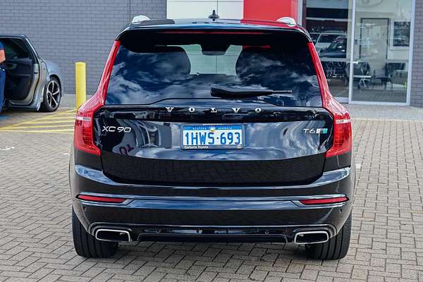 2018 Volvo XC90 T6 R-Design