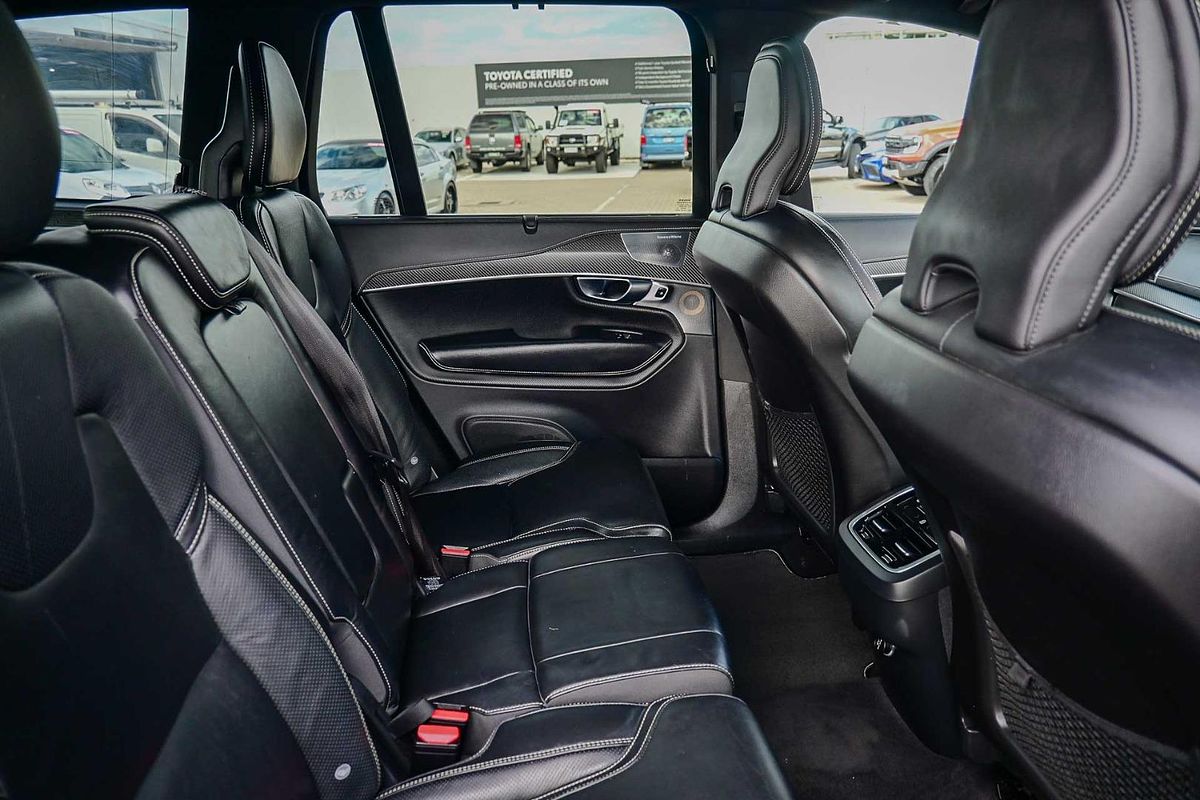 2018 Volvo XC90 T6 R-Design