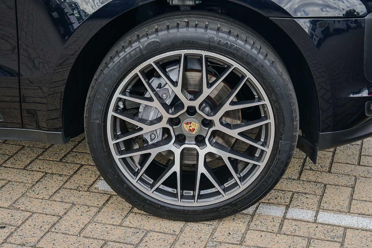 2019 Porsche Macan 95B