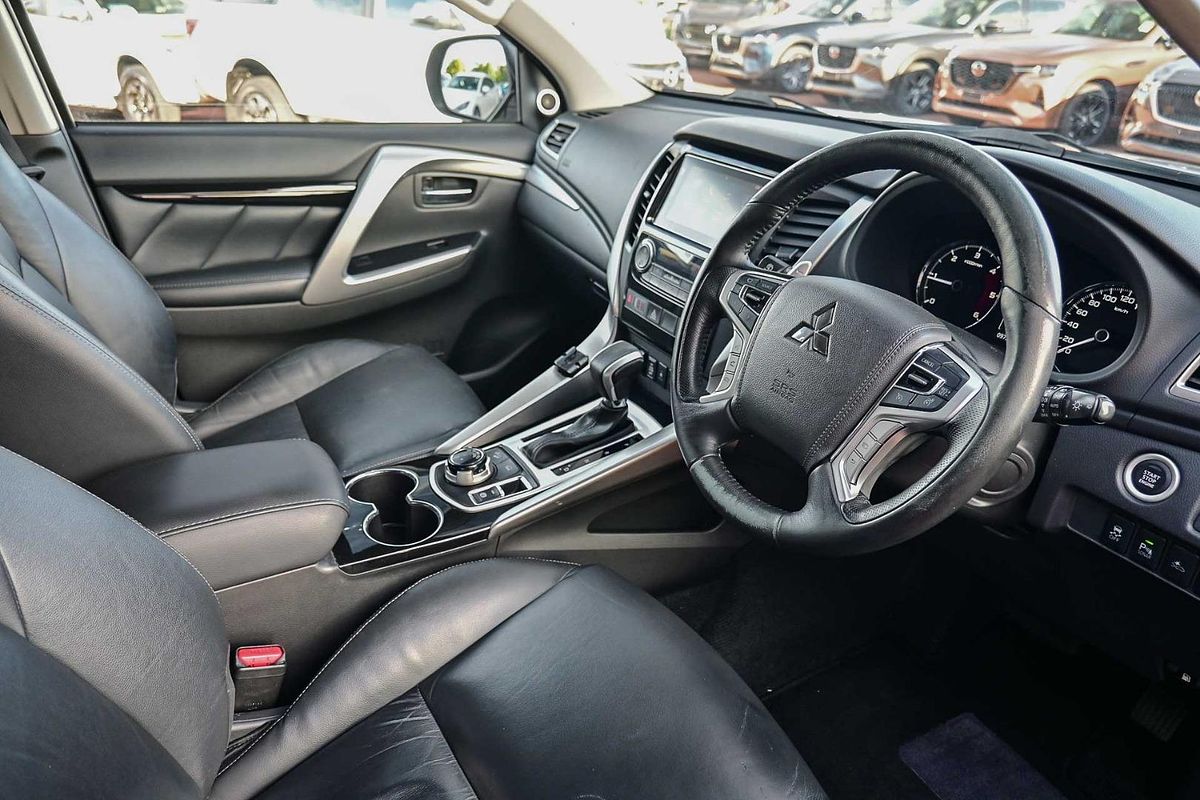 2016 Mitsubishi Pajero Sport Exceed QE