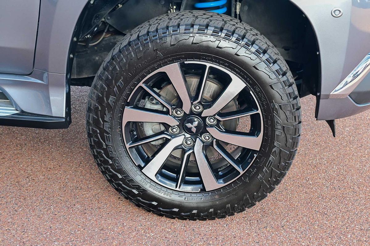 2016 Mitsubishi Pajero Sport Exceed QE