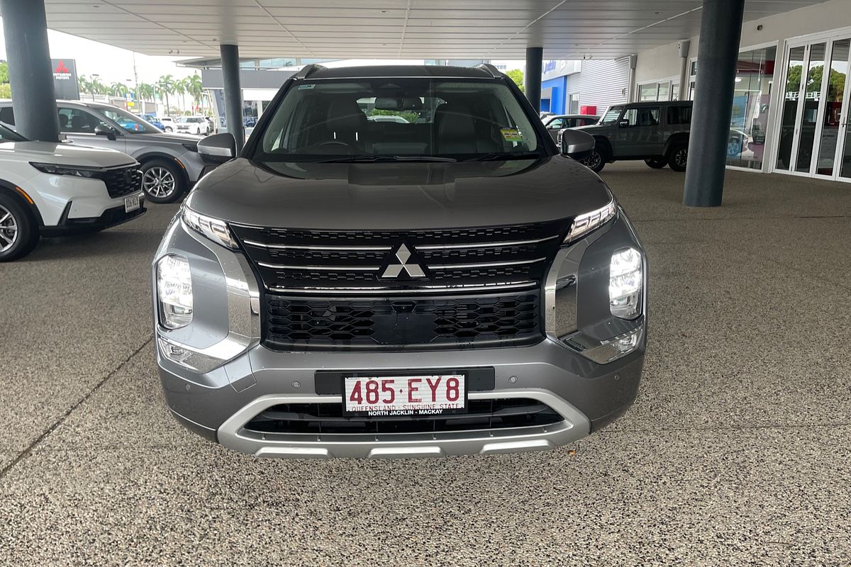 2022 Mitsubishi Outlander PHEV Exceed ZM