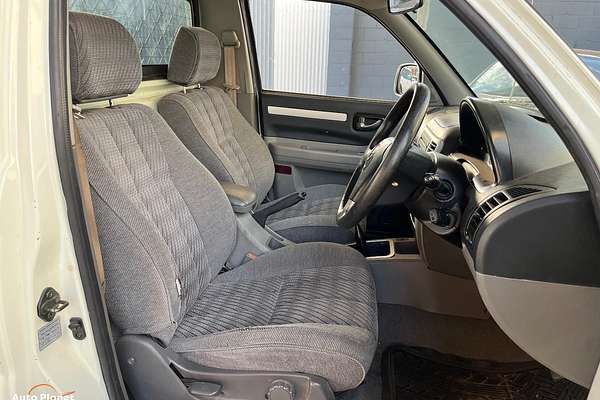 2013 ZX Auto GRAND TIGER (4x2) Rear Wheel Drive