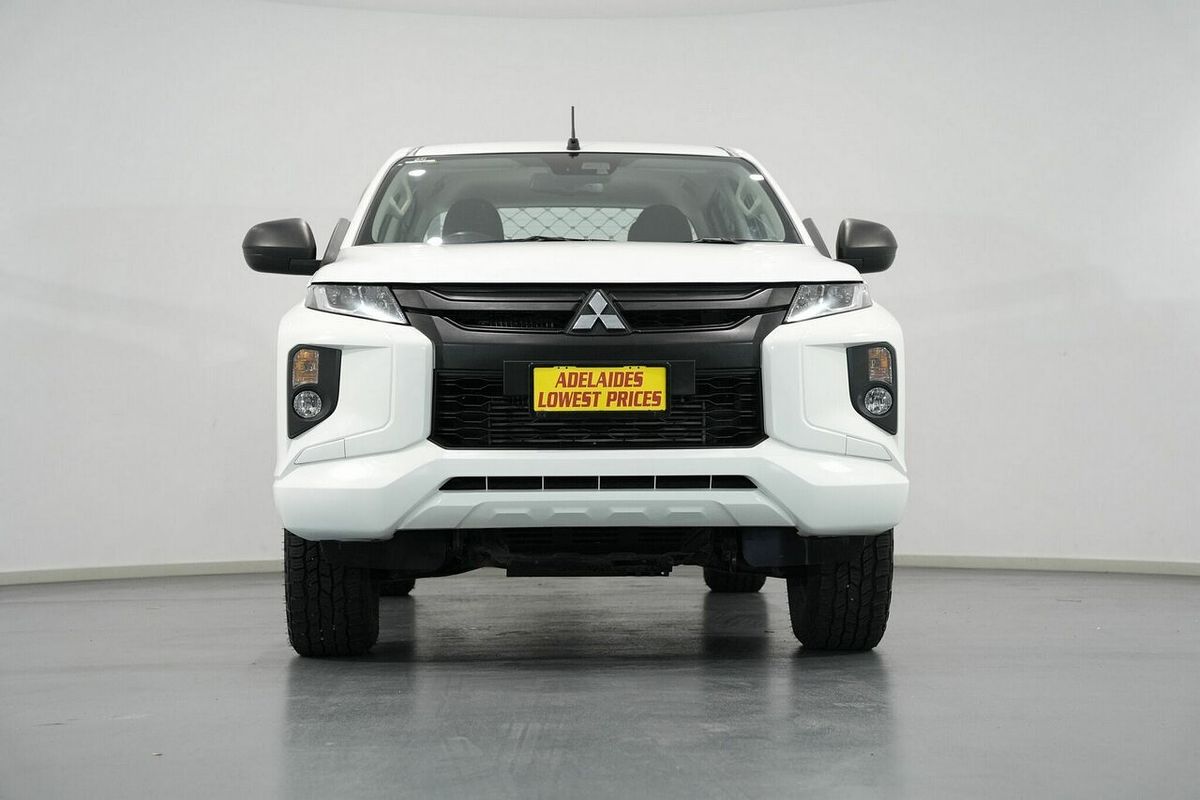2021 Mitsubishi Triton GLX MR 4X4