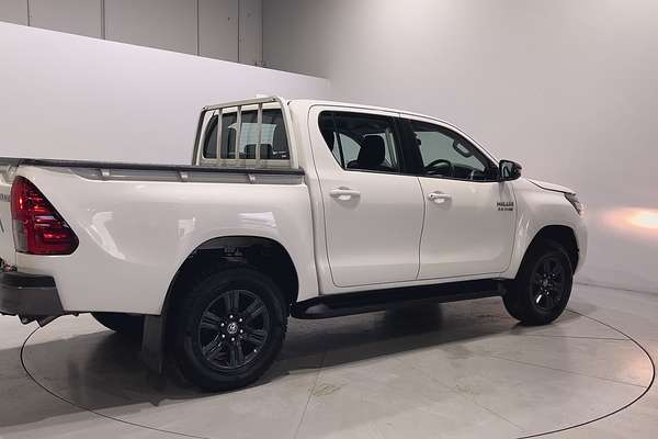 2022 Toyota Hilux SR GUN126R 4X4