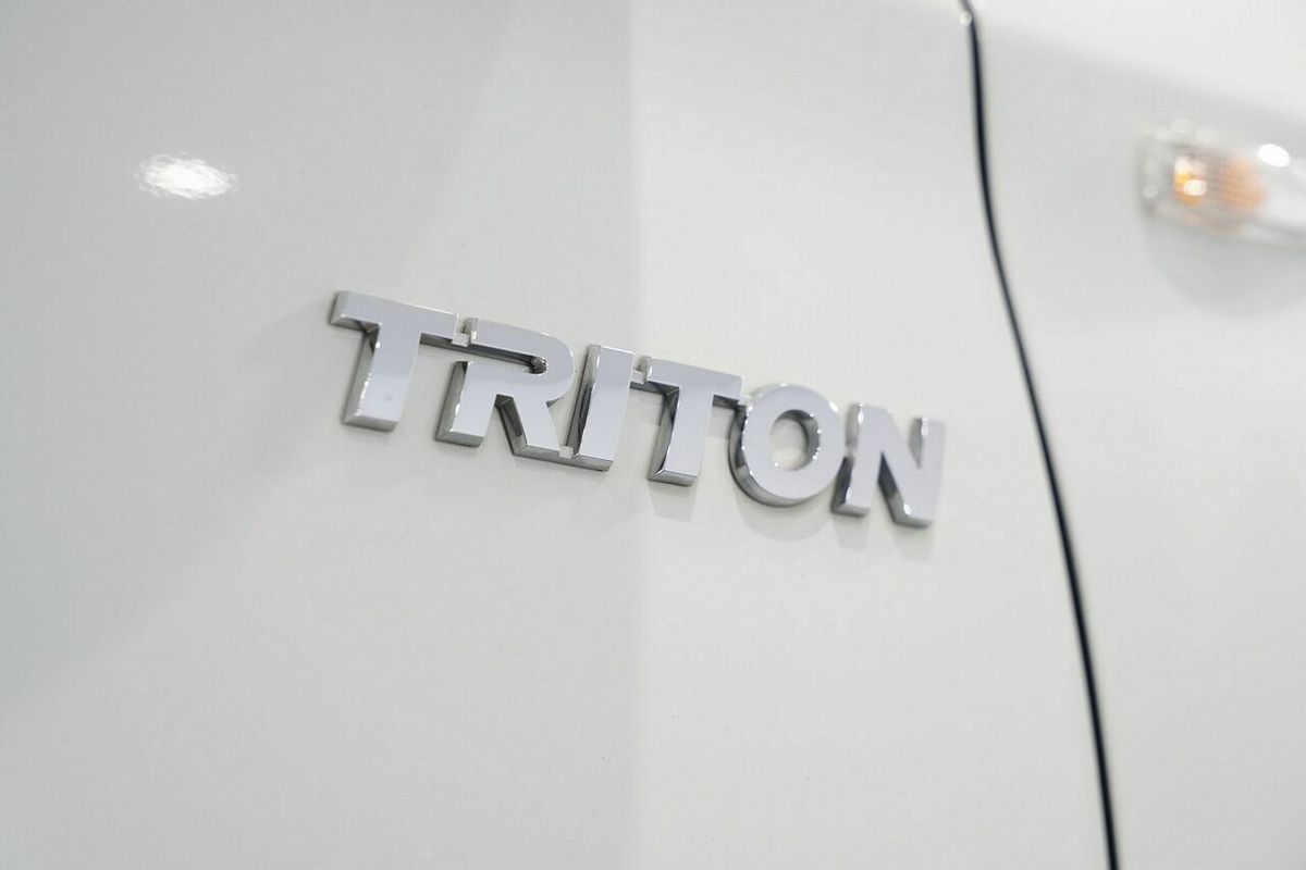 2021 Mitsubishi Triton GLX MR 4X4