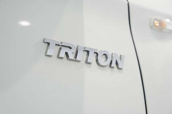 2021 Mitsubishi Triton GLX MR 4X4