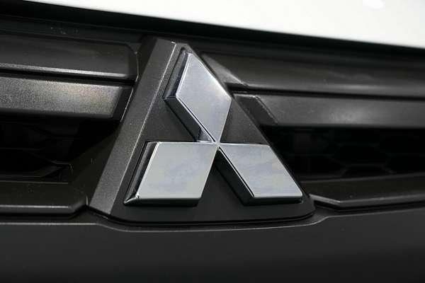 2021 Mitsubishi Triton GLX MR 4X4