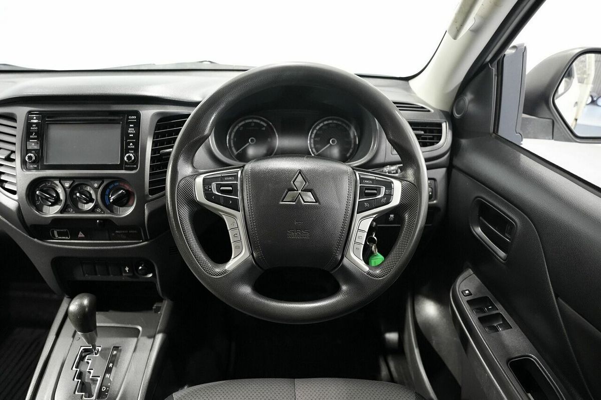 2021 Mitsubishi Triton GLX MR 4X4