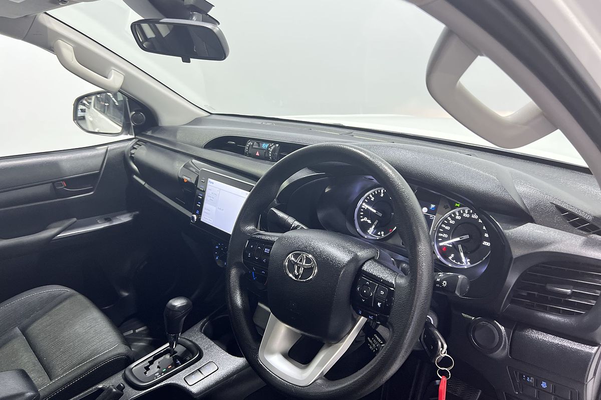 2022 Toyota Hilux SR GUN126R 4X4