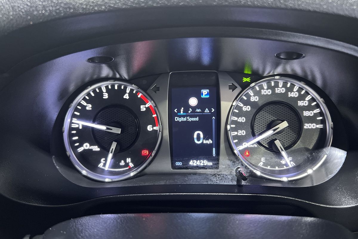 2022 Toyota Hilux SR GUN126R 4X4