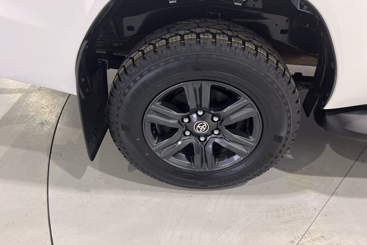 2022 Toyota Hilux SR GUN126R 4X4