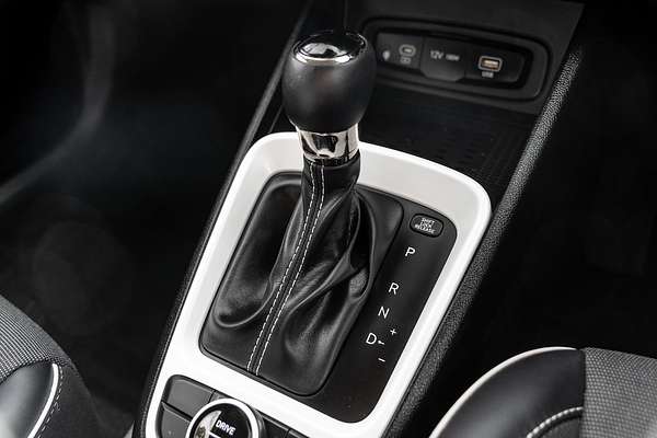 2024 Hyundai Venue Active QX.V5