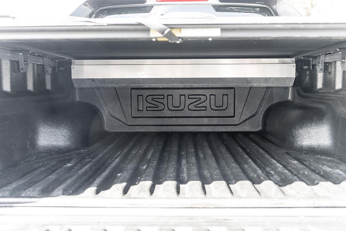 2023 Isuzu D-MAX LS-M 4X4