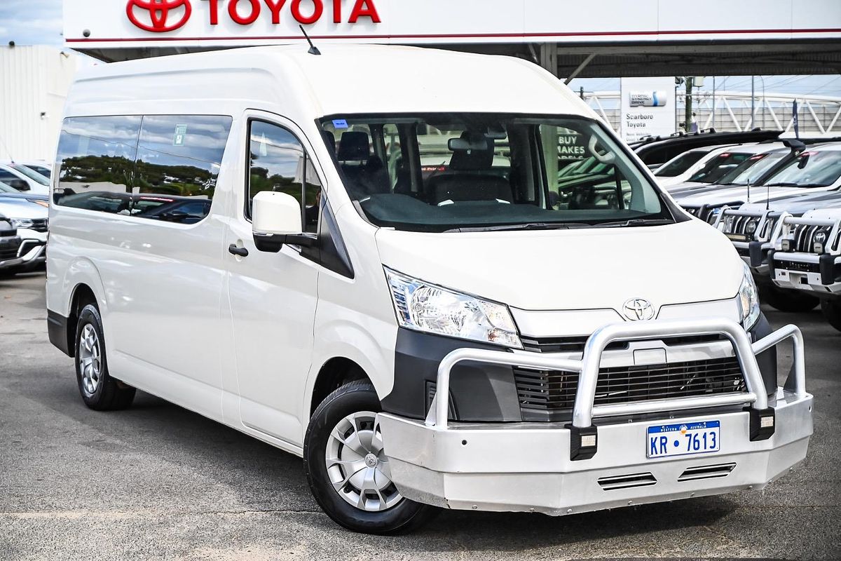 2020 Toyota Hiace Commuter GDH322R