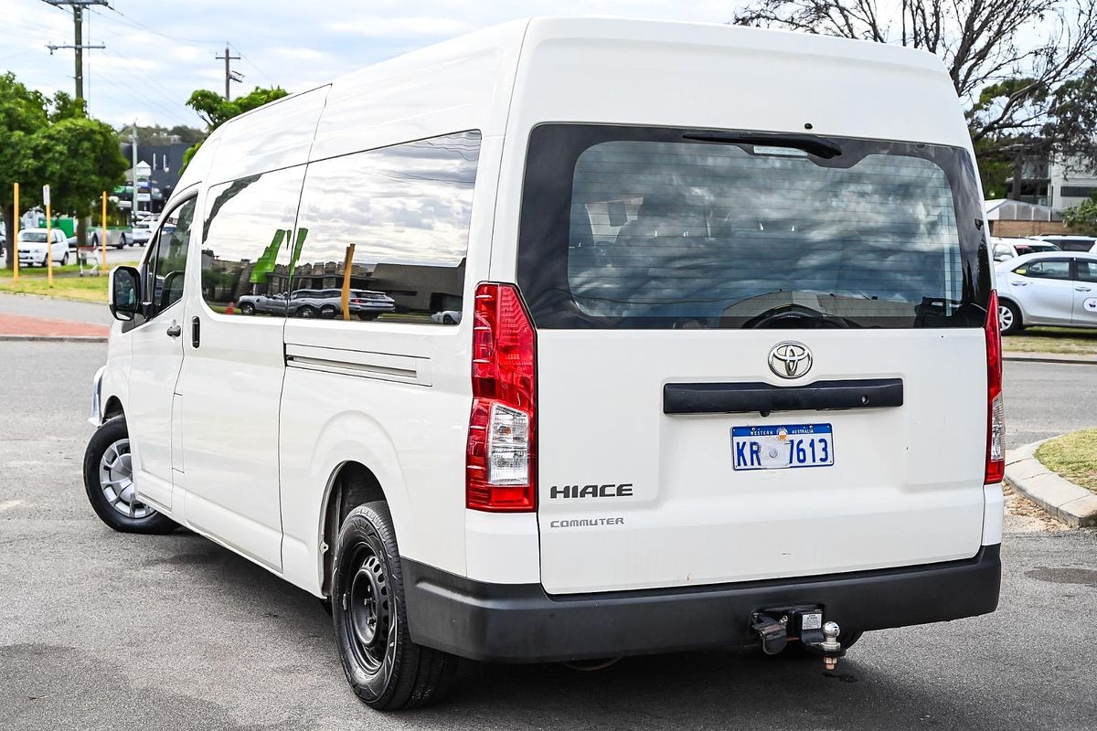 2020 Toyota Hiace Commuter GDH322R