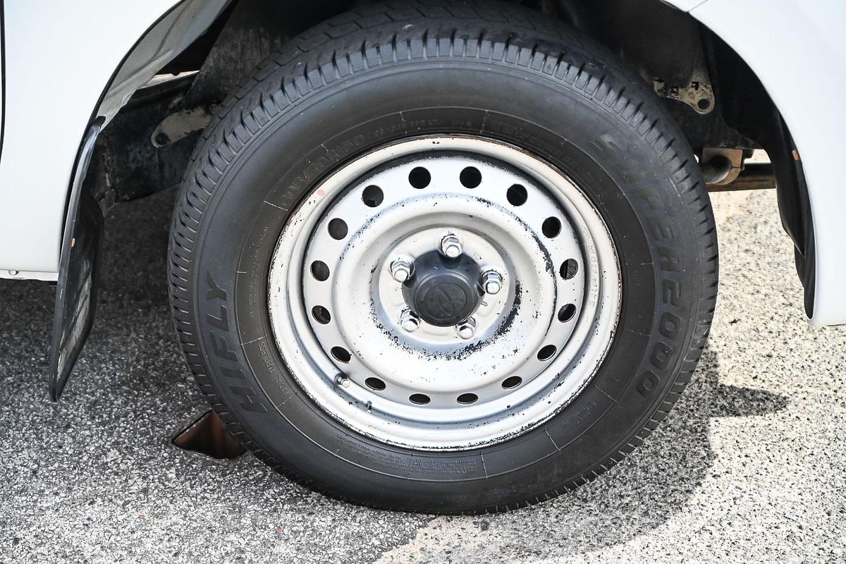 2015 Toyota Hilux SR KUN16R Rear Wheel Drive