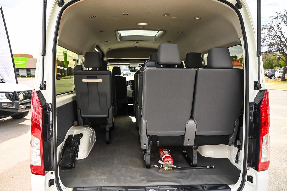 2020 Toyota Hiace Commuter GDH322R