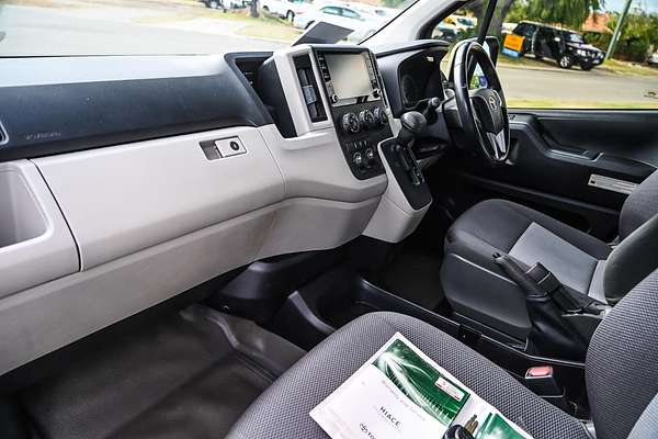 2020 Toyota Hiace Commuter GDH322R