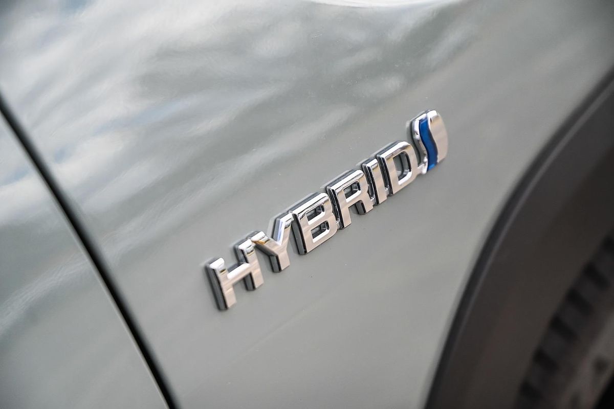 2024 Toyota RAV4 Edge AXAH54R