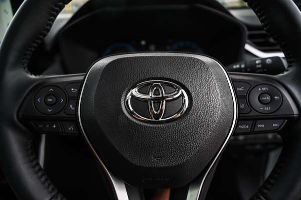 2024 Toyota RAV4 Edge AXAH54R