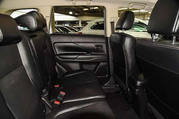 2017 Mitsubishi Outlander Exceed ZL