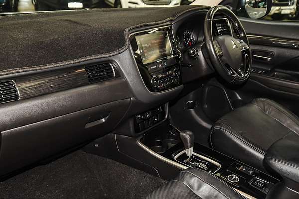 2017 Mitsubishi Outlander Exceed ZL