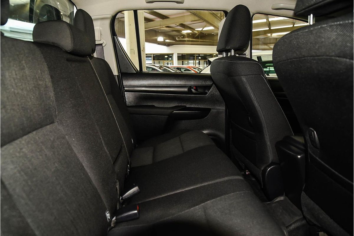 2021 Toyota Hilux SR GUN126R 4X4