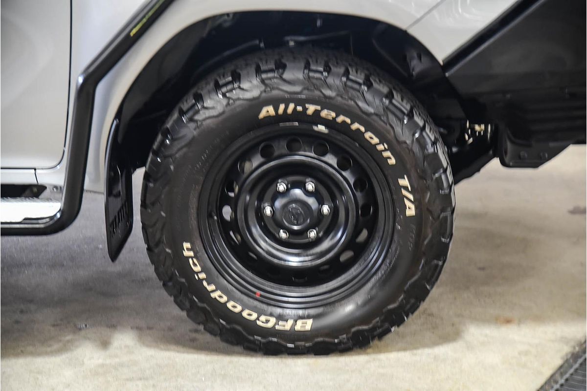 2021 Toyota Hilux SR GUN126R 4X4