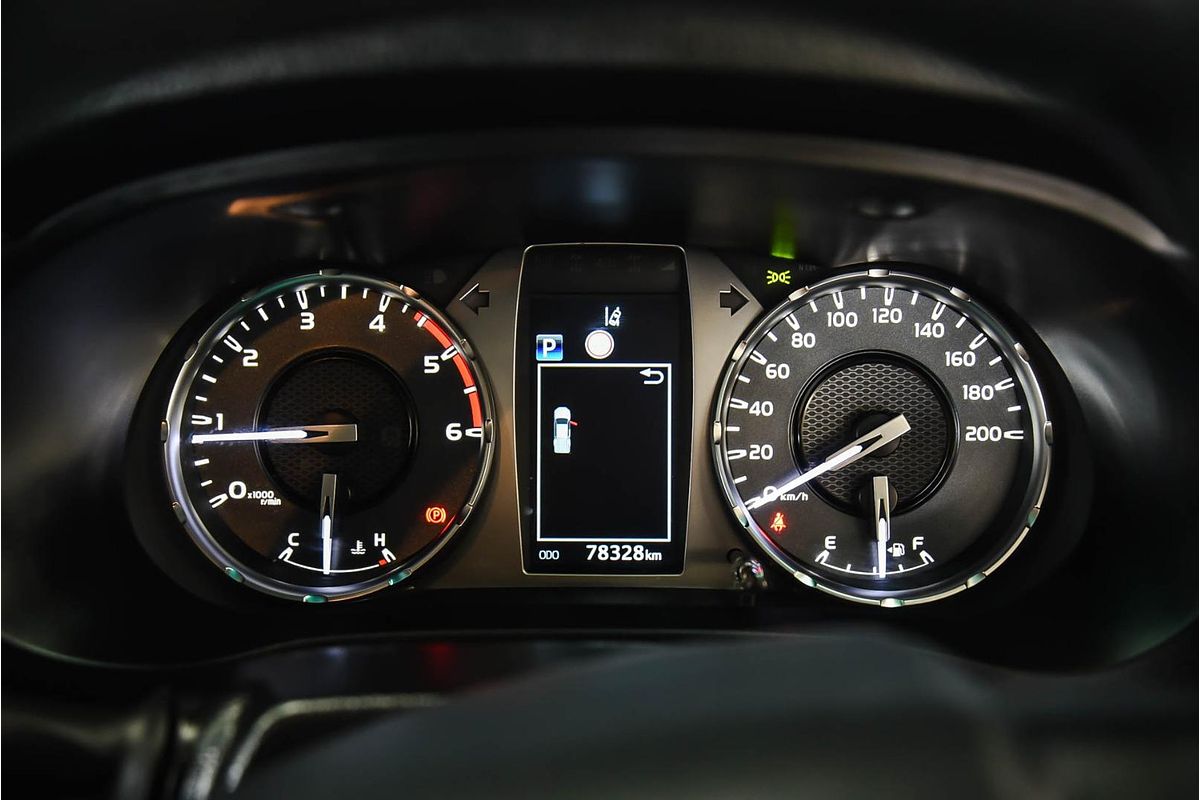 2021 Toyota Hilux SR GUN126R 4X4