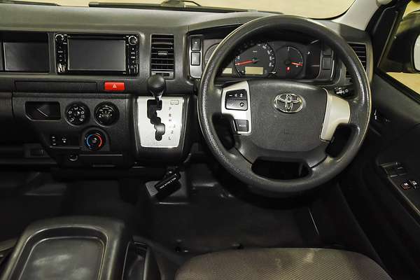 2017 Toyota Hiace Commuter KDH223R