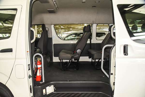 2017 Toyota Hiace Commuter KDH223R