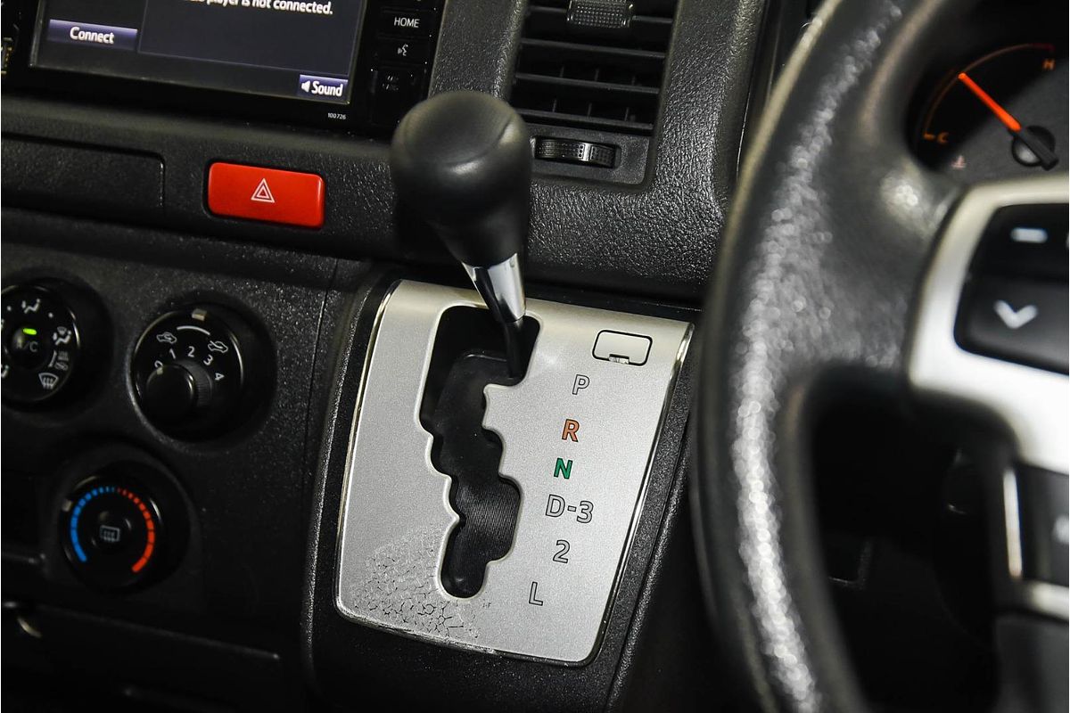 2017 Toyota Hiace Commuter KDH223R