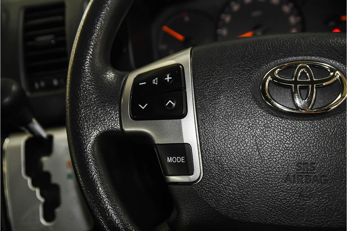 2017 Toyota Hiace Commuter KDH223R