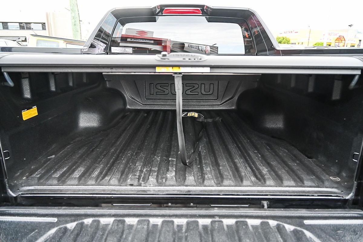 2024 Isuzu D-MAX X-TERRAIN 4X4