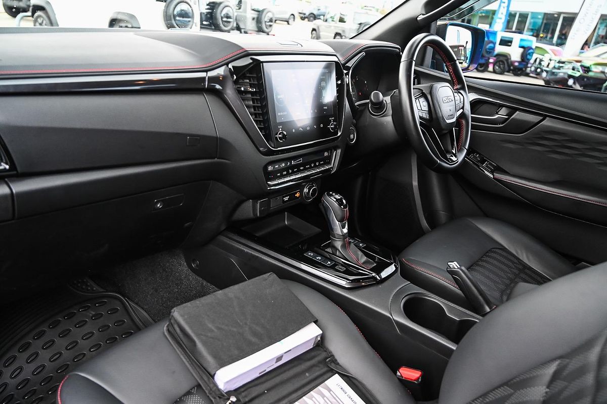 2024 Isuzu D-MAX X-TERRAIN 4X4