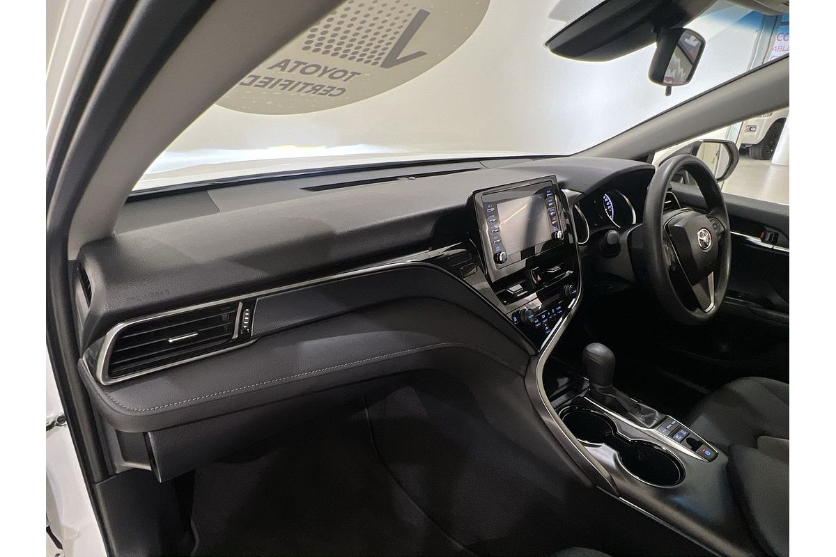 2024 Toyota Camry Ascent AXVH70R