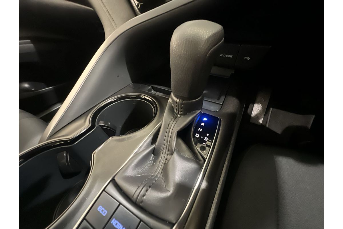 2024 Toyota Camry Ascent AXVH70R