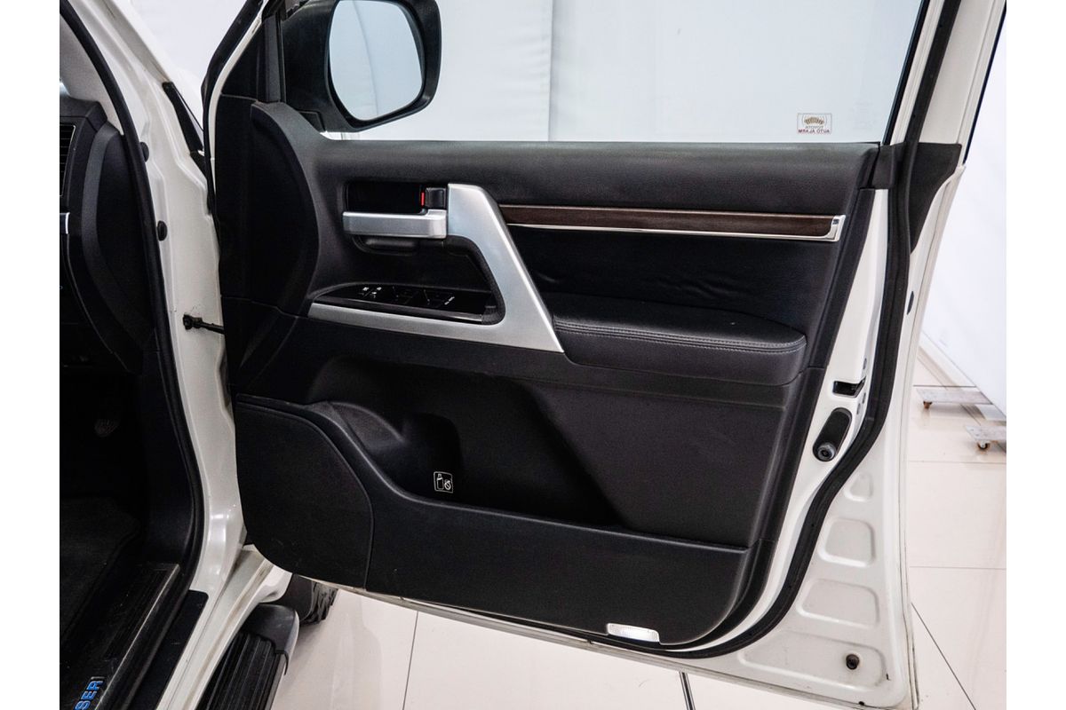 2016 Toyota Landcruiser VX VDJ200R