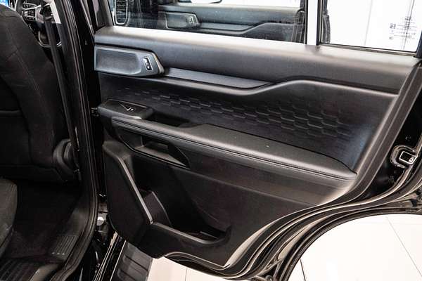 2024 Ford Everest Ambiente