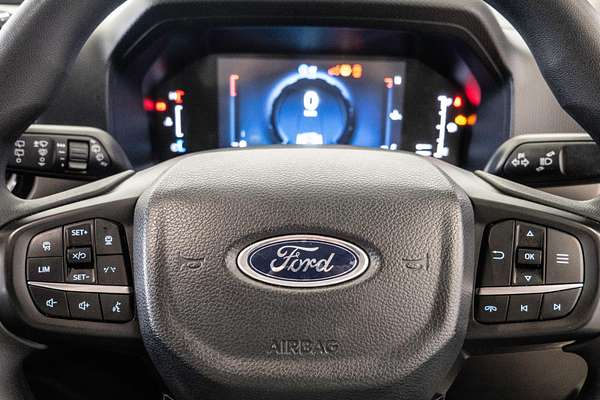 2024 Ford Everest Ambiente
