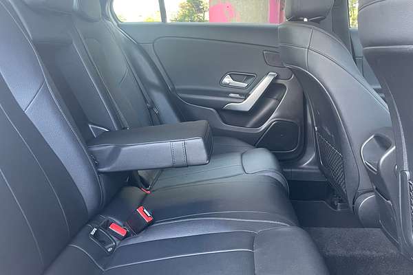 2019 Mercedes-Benz A-Class A200 V177