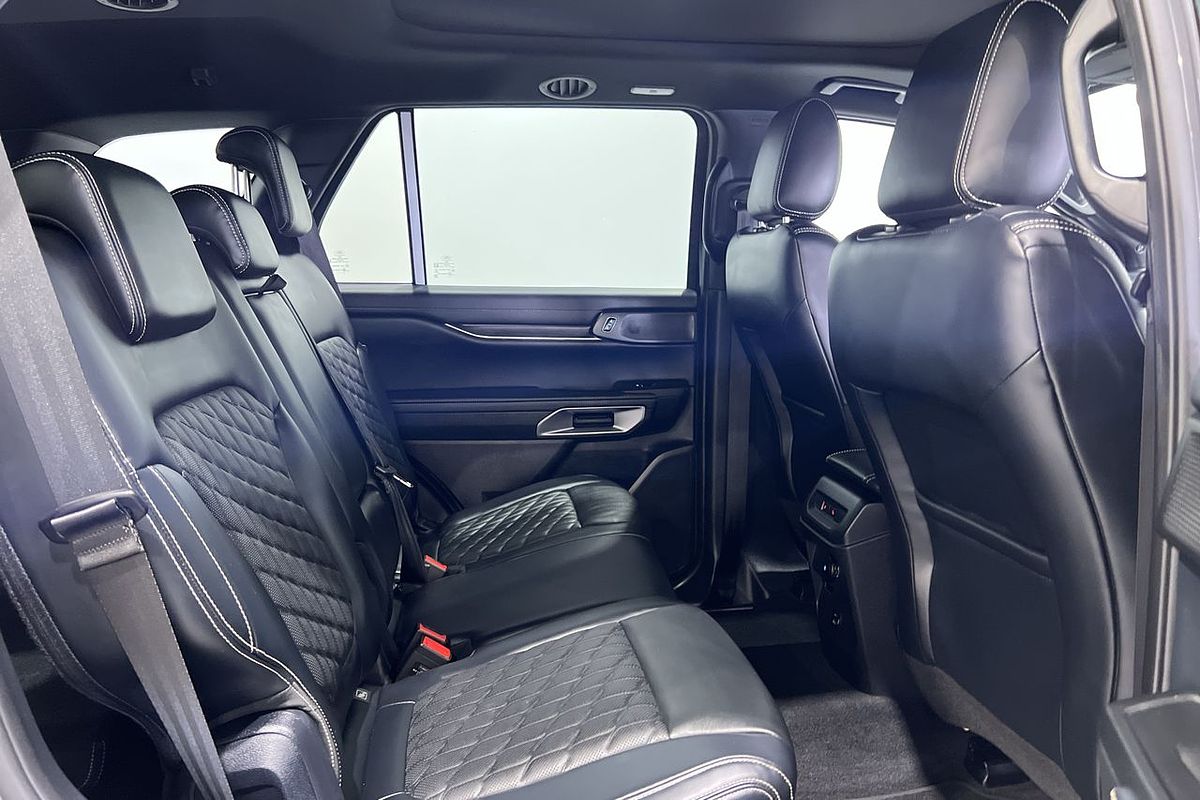 2024 Ford Everest Platinum