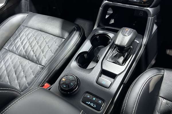2024 Ford Everest Platinum